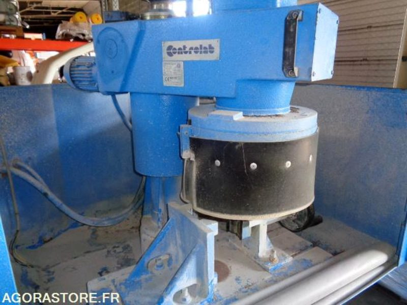 Rectifieuse pour éprouvette béton CONTROLAB - Herramienta/ Equipo: foto 5 Rectifieuse pour éprouvette béton CONTROLAB - Herramienta/ Equipo: foto 5