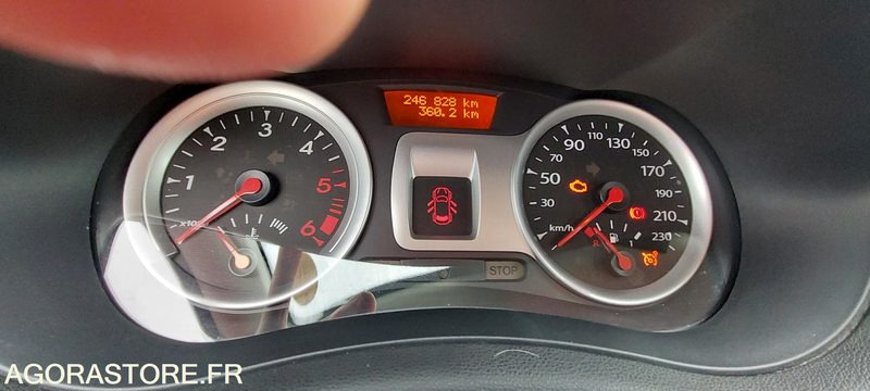 Renault Clio - 2011 - Coche: foto 4 Renault Clio - 2011 - Coche: foto 4