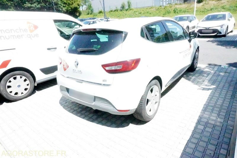 Renault Clio 4 122544 kms 2013 - Coche: foto 2 Renault Clio 4 122544 kms 2013 - Coche: foto 2