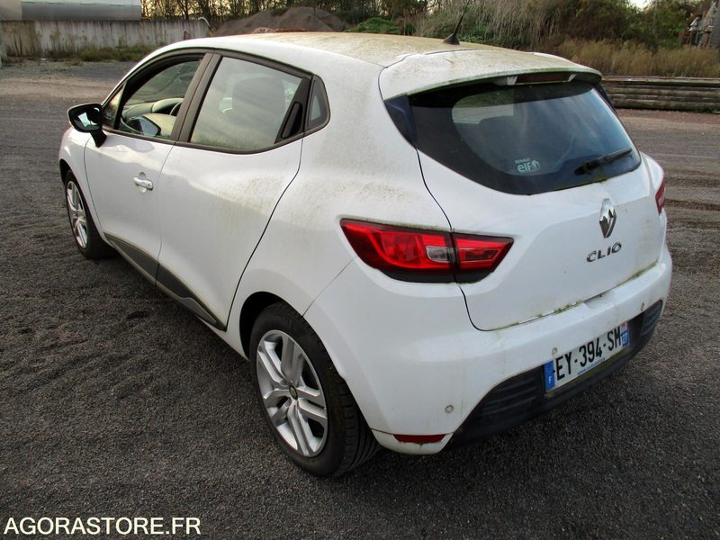 Renault Clio 4 - 2018 - 81494 kms - Coche: foto 4 Renault Clio 4 - 2018 - 81494 kms - Coche: foto 4