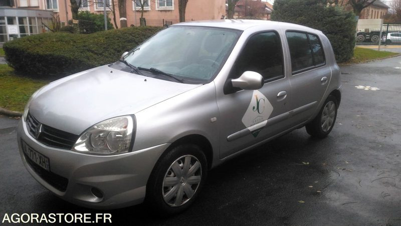 Coche Renault Clio Campus 155254 kms 2010: foto 6