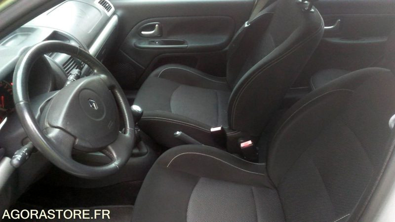 Coche Renault Clio Campus 155254 kms 2010: foto 12