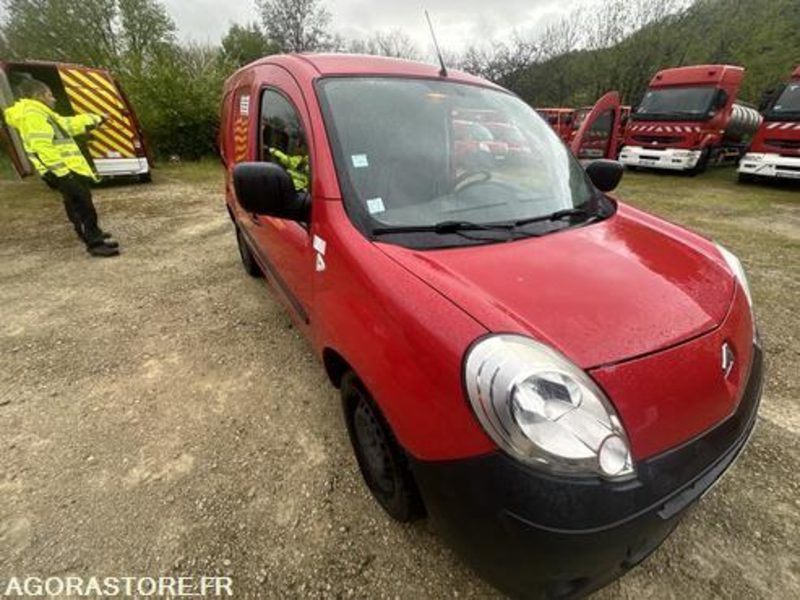 Renault Kangoo - 1017kp46 - Furgoneta pequeña: foto 2 Renault Kangoo - 1017kp46 - Furgoneta pequeña: foto 2