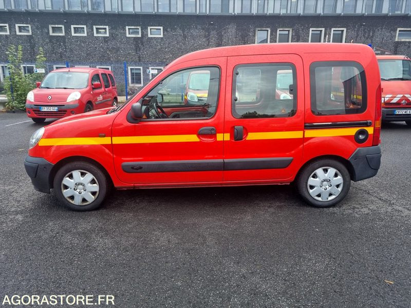 Renault Kangoo Diesel - 4370 XM 63 - 2003 - Furgoneta pequeña: foto 2 Renault Kangoo Diesel - 4370 XM 63 - 2003 - Furgoneta pequeña: foto 2