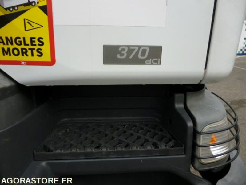 Renault Kerax 6x4 370DCI bras de dépose Marrel 16000kgs 521550 kms 2003 - Camión multibasculante, Camión grúa: foto 5 Renault Kerax 6x4 370DCI bras de dépose Marrel 16000kgs 521550 kms 2003 - Camión multibasculante, Camión grúa: foto 5