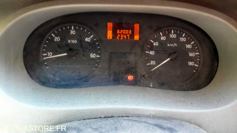 Renault Master - 2006 - 65000kms - BY788VM - BATTERIE HS - Furgón: foto 3 Renault Master - 2006 - 65000kms - BY788VM - BATTERIE HS - Furgón: foto 3