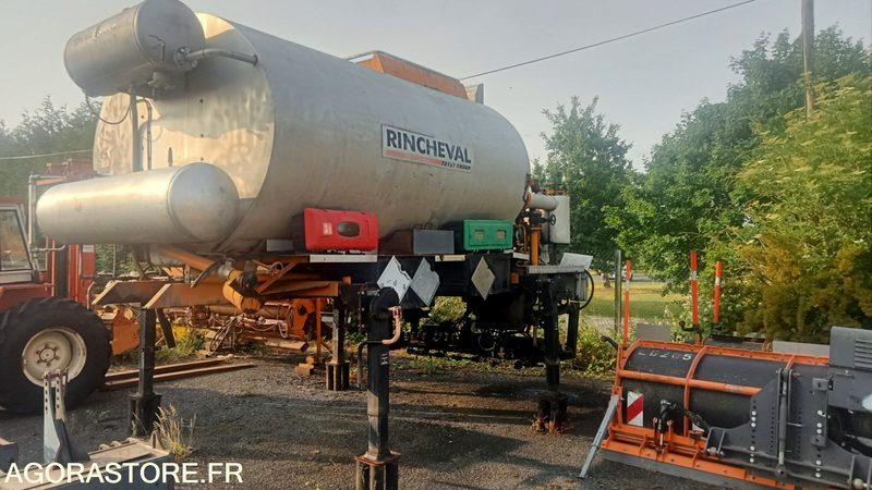 Répandeuse à bitume de 8500 litres (sans le porteur) - Cisterna de riego asfáltico: foto 1 Répandeuse à bitume de 8500 litres (sans le porteur) - Cisterna de riego asfáltico: foto 1