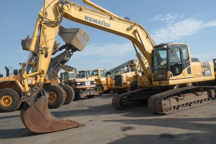 Komatsu PC240-8 - Excavadora de cadenas: foto 1 Komatsu PC240-8 - Excavadora de cadenas: foto 1