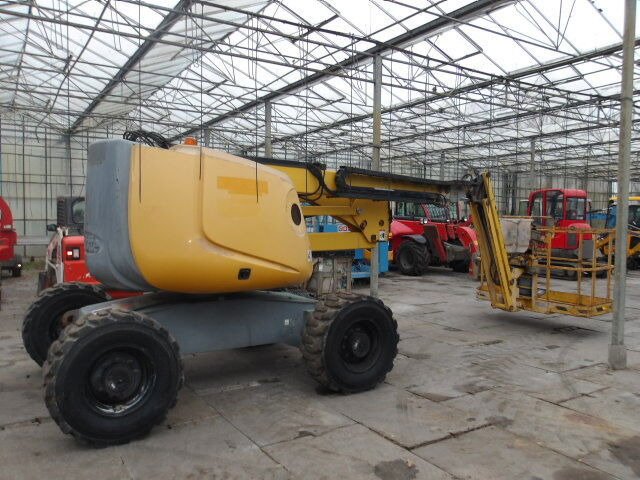 Haulotte HA16SPX 4WD - Plataforma articulada: foto 1 Haulotte HA16SPX 4WD - Plataforma articulada: foto 1