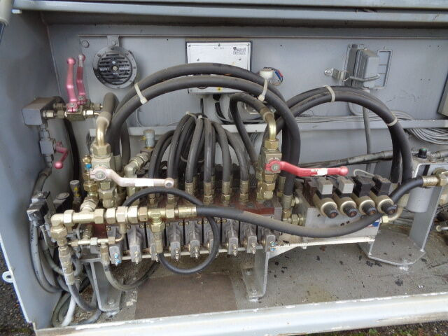 Plataforma de tijeras Liftlux SL172-24D4WD: foto 8