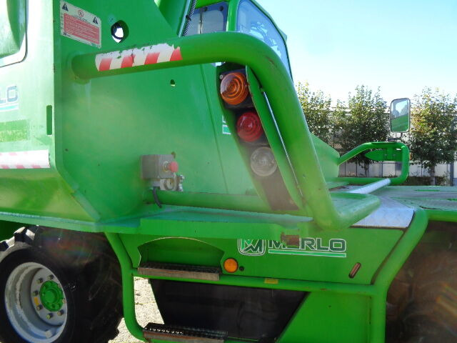 Manipulador telescópico Merlo Roto 38.16: foto 8