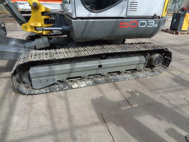 WACKER NEUSON 6003 - Excavadora de cadenas: foto 3 WACKER NEUSON 6003 - Excavadora de cadenas: foto 3