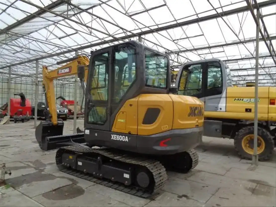 XCMG XE60GA - Excavadora de cadenas: foto 1 XCMG XE60GA - Excavadora de cadenas: foto 1