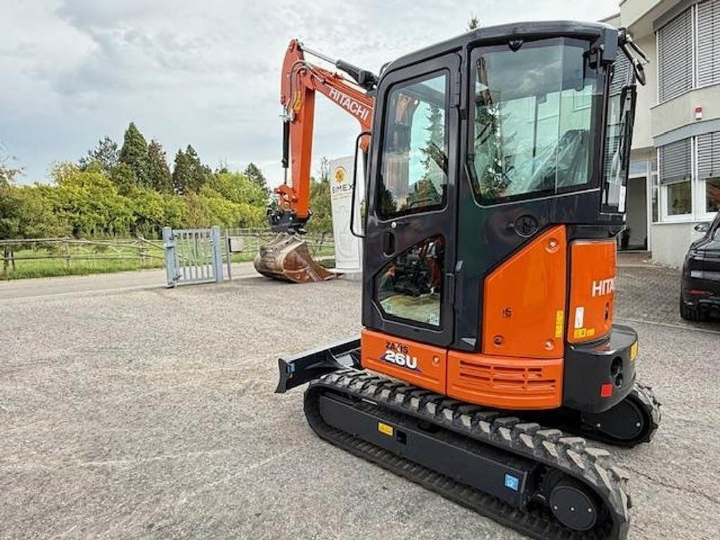 Hitachi ZX26 U-6 - Miniexcavadora: foto 2 Hitachi ZX26 U-6 - Miniexcavadora: foto 2