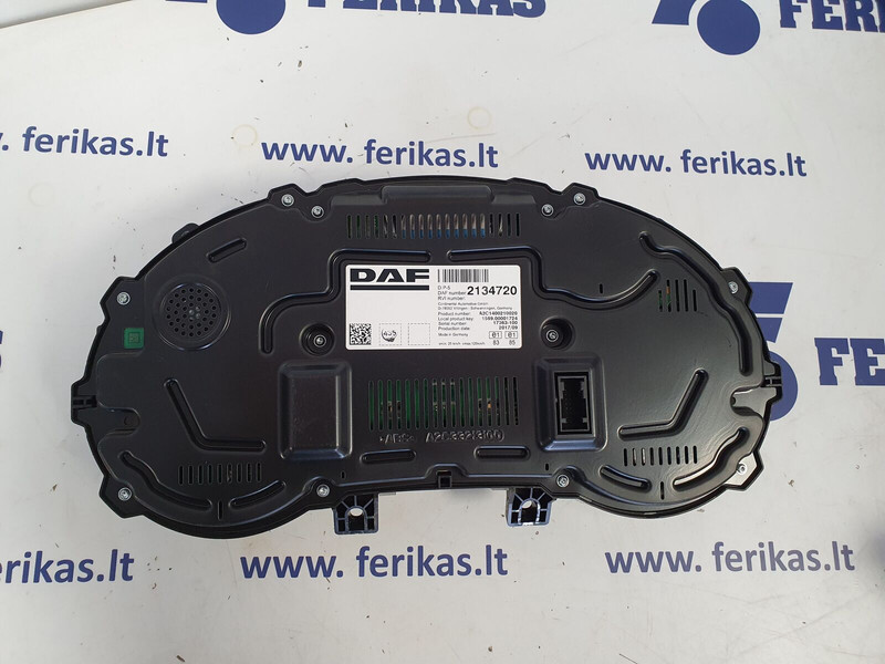 DAF XF106 - Salpicadero para Camión: foto 2 DAF XF106 - Salpicadero para Camión: foto 2