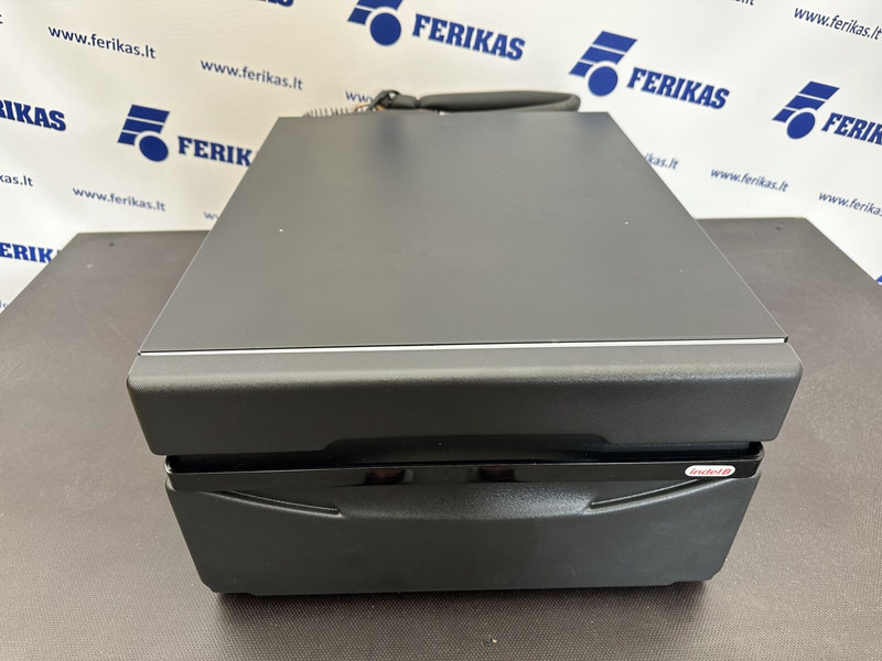 Indel B TB36 - Cabina e interior para Camión: foto 2 Indel B TB36 - Cabina e interior para Camión: foto 2