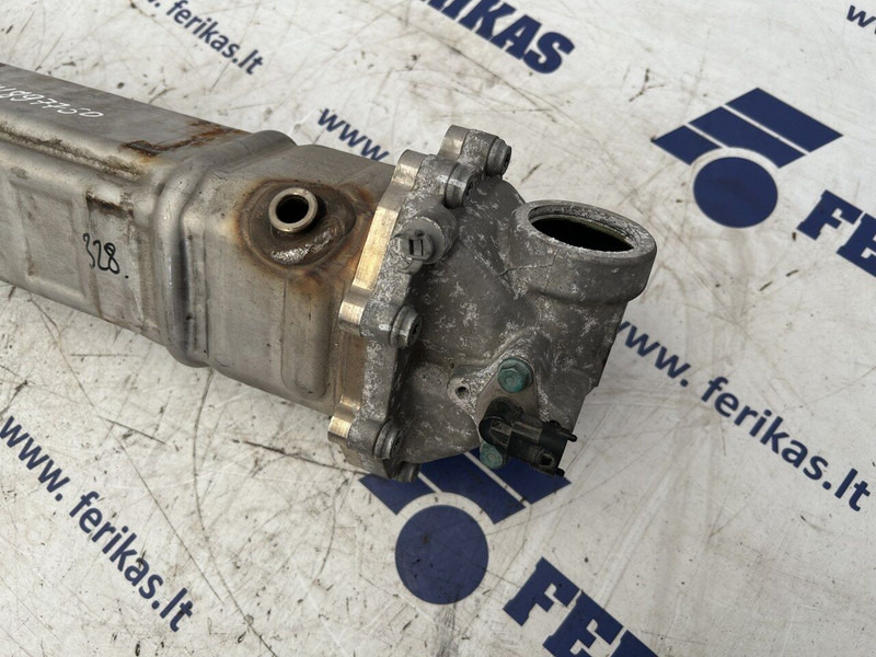 MAN TGX - Sistema de escape para Camión: foto 3 MAN TGX - Sistema de escape para Camión: foto 3