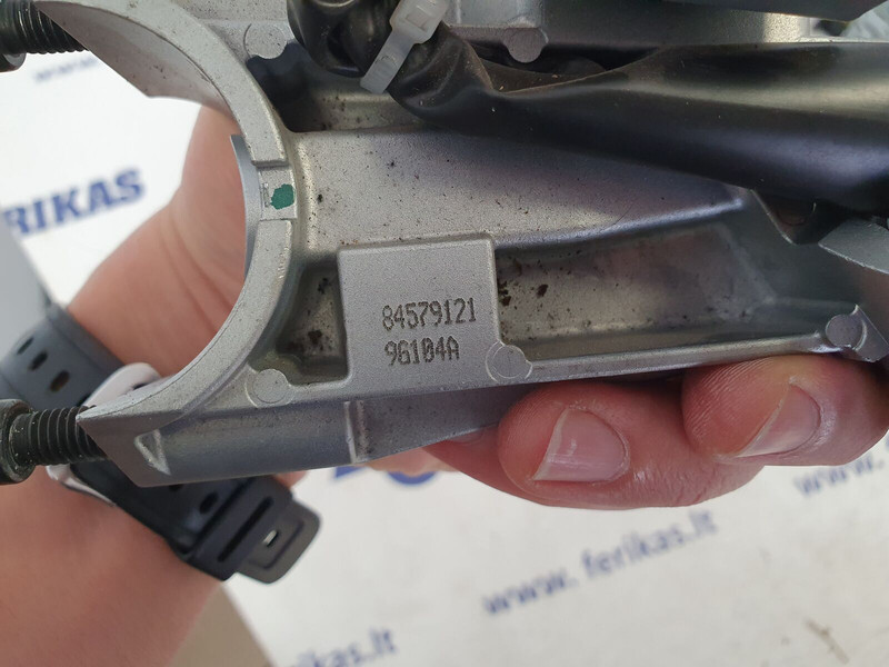 Renault T ignition lock with key - Recambio para Camión: foto 4 Renault T ignition lock with key - Recambio para Camión: foto 4