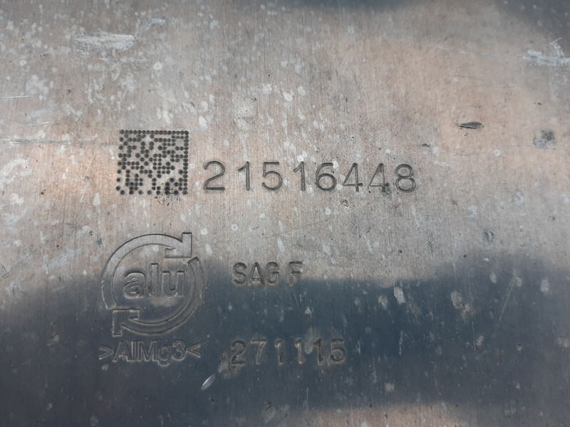 Renault  - Depósito de combustible para Camión: foto 4 Renault  - Depósito de combustible para Camión: foto 4