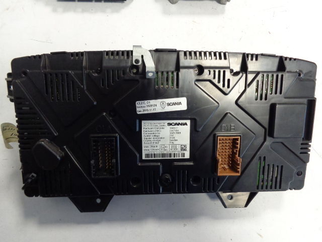 Scania Instrument cluster fully working - Salpicadero para Camión: foto 3 Scania Instrument cluster fully working - Salpicadero para Camión: foto 3