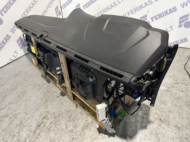 Scania - Cabina e interior para Camión: foto 3 Scania - Cabina e interior para Camión: foto 3