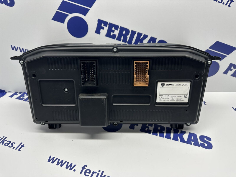 Scania - Salpicadero para Camión: foto 2 Scania - Salpicadero para Camión: foto 2