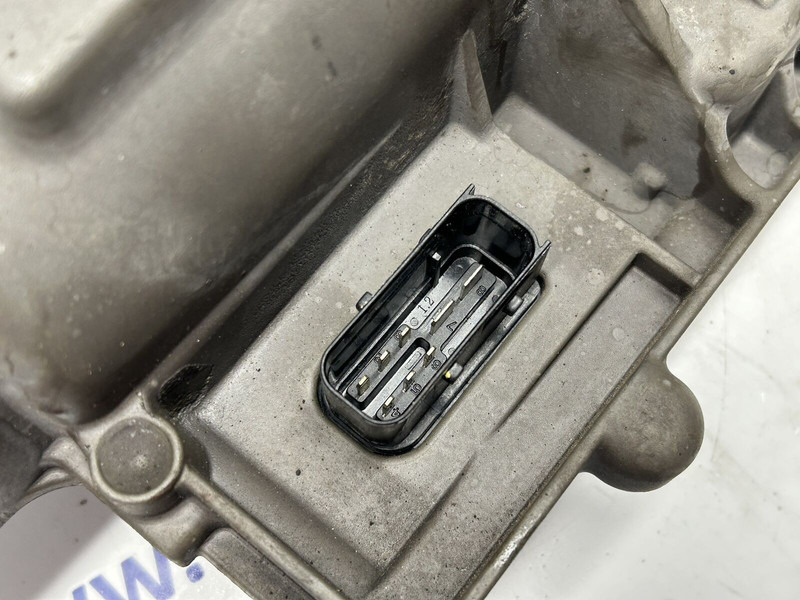 Scania clutch cylinder - Embrague y piezas para Camión: foto 3 Scania clutch cylinder - Embrague y piezas para Camión: foto 3