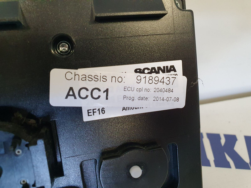 Scania heater control unit - Salpicadero para Camión: foto 3 Scania heater control unit - Salpicadero para Camión: foto 3