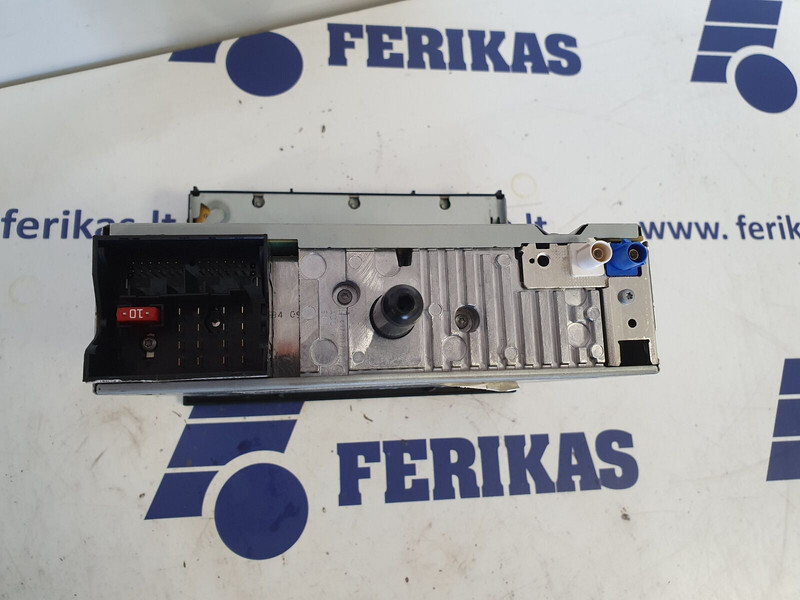 Scania radio navigation system - Salpicadero para Camión: foto 2 Scania radio navigation system - Salpicadero para Camión: foto 2