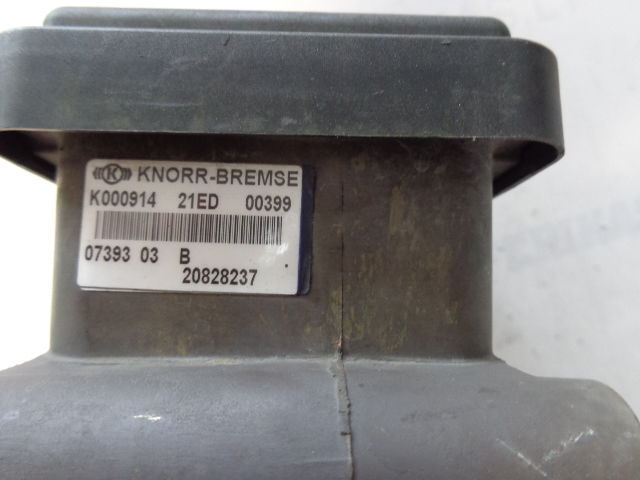 Volvo KNORR-BREMSE KNORR-BREMSE - Válvula para Camión: foto 3 Volvo KNORR-BREMSE KNORR-BREMSE - Válvula para Camión: foto 3