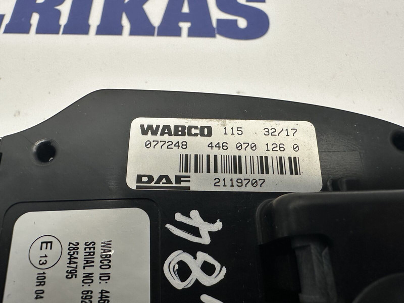 Wabco XF106 - Sistema eléctrico para Camión: foto 3 Wabco XF106 - Sistema eléctrico para Camión: foto 3