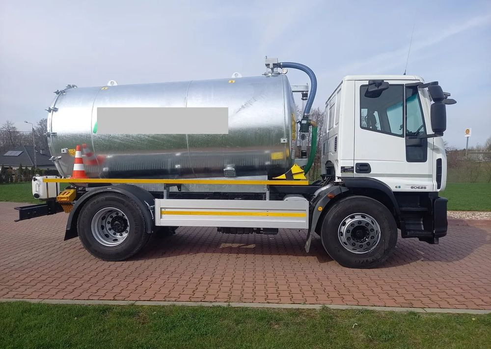 Iveco EURO CARGO 180 E 25 EURO 5 ASENIZACJA ASENIZACYJNY BECZKA - Camión cisterna: foto 4 Iveco EURO CARGO 180 E 25 EURO 5 ASENIZACJA ASENIZACYJNY BECZKA - Camión cisterna: foto 4