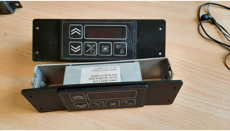 MAN Wabco 037 20/05 . 4461950040 - Unidad de control: foto 1 MAN Wabco 037 20/05 . 4461950040 - Unidad de control: foto 1