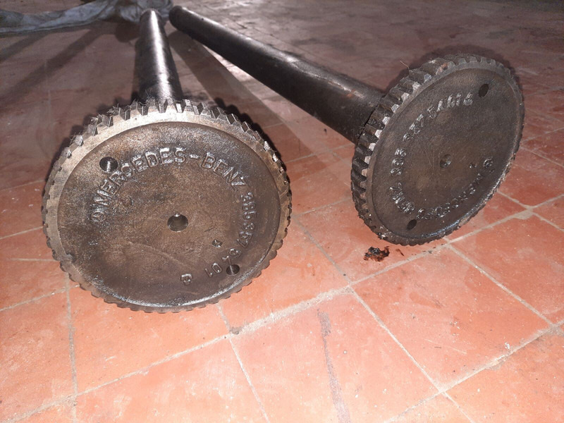 Mercedes-Benz Neoplan . Scania . Volvo . Man - Palier: foto 2 Mercedes-Benz Neoplan . Scania . Volvo . Man - Palier: foto 2