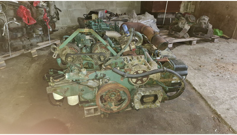 Volvo D12E340EC06 - Motor: foto 4 Volvo D12E340EC06 - Motor: foto 4
