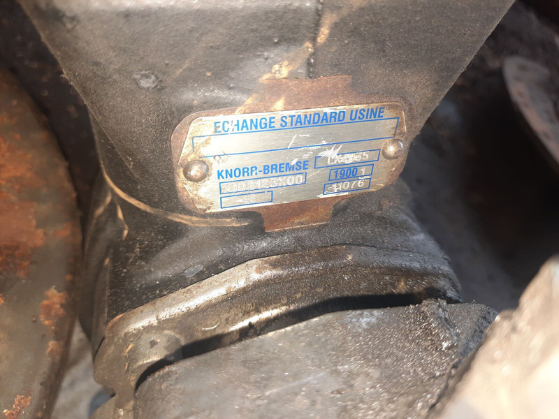 Volvo LP4905 /. LP4992 -B12 .Мерседес - Motor y piezas: foto 1 Volvo LP4905 /. LP4992 -B12 .Мерседес - Motor y piezas: foto 1