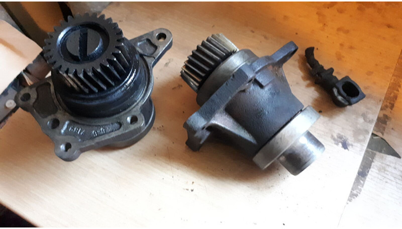 Volvo привода шкивов ремней и топливного насоса - Cigüeñal: foto 3 Volvo привода шкивов ремней и топливного насоса - Cigüeñal: foto 3