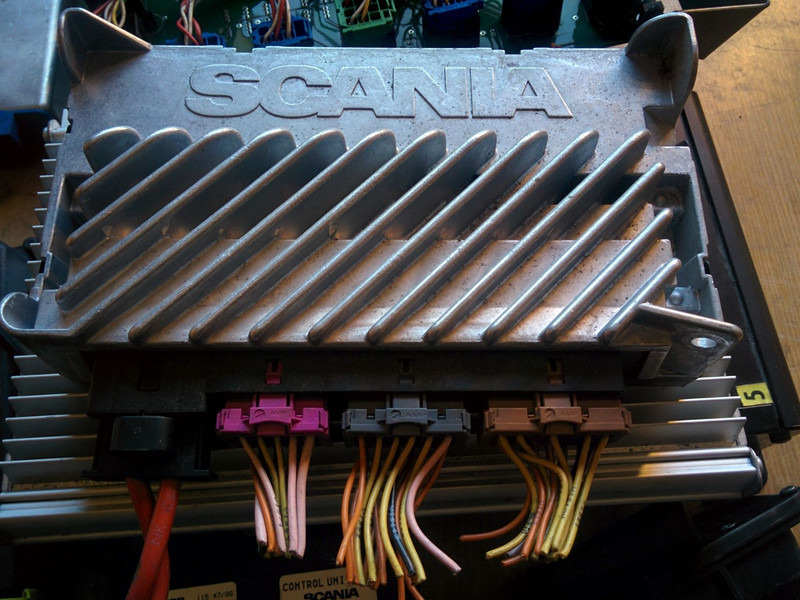 Wabco 1784017. 900226R11. 1759396. 75228-C3B . 176955 - Unidad de control: foto 5 Wabco 1784017. 900226R11. 1759396. 75228-C3B . 176955 - Unidad de control: foto 5