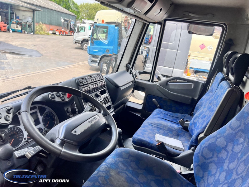 Iveco ML120E24/P Manuel gearbox, 6 Cylinder, 3 Seats - Camión caja cerrada: foto 5 Iveco ML120E24/P Manuel gearbox, 6 Cylinder, 3 Seats - Camión caja cerrada: foto 5