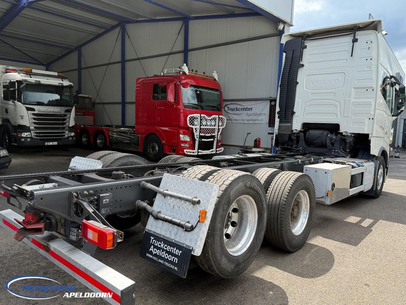 Volvo FH 750 Globetrotter XL, Retarder, 460 WB, Naafreductie, PTO - Camión chasis: foto 2 Volvo FH 750 Globetrotter XL, Retarder, 460 WB, Naafreductie, PTO - Camión chasis: foto 2
