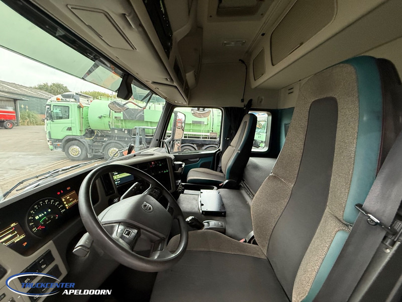 Volvo FM 410 379000 km, 6x2, Globetrotter - Camión chasis: foto 5 Volvo FM 410 379000 km, 6x2, Globetrotter - Camión chasis: foto 5