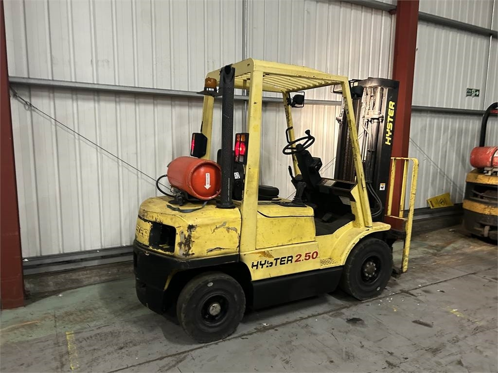 Hyster H2.50XM - Carretilla elevadora de gas: foto 3 Hyster H2.50XM - Carretilla elevadora de gas: foto 3
