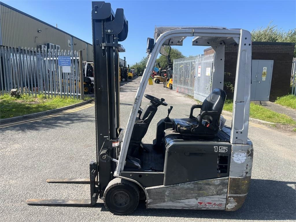 TCM A1N1L15H - Carretilla elevadora eléctrica: foto 1 TCM A1N1L15H - Carretilla elevadora eléctrica: foto 1