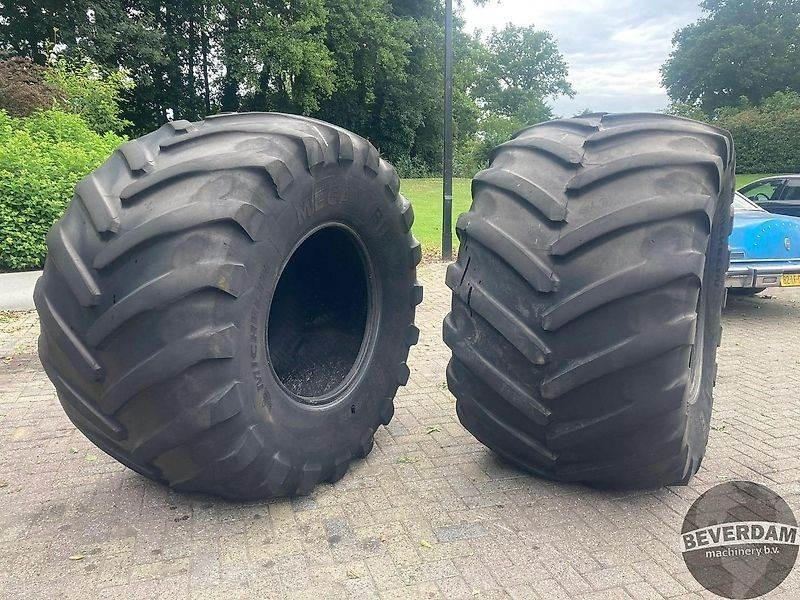 Michelin MEGA BIB 1050/50R32 - Neumático para Maquinaria agrícola: foto 1 Michelin MEGA BIB 1050/50R32 - Neumático para Maquinaria agrícola: foto 1