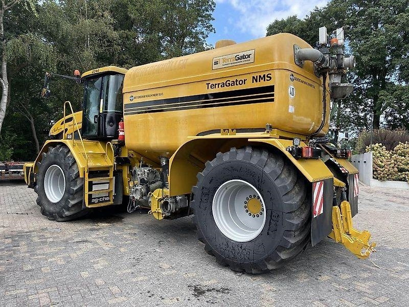 TerraGator 2244 - Esparcidor de fertilizantes: foto 5 TerraGator 2244 - Esparcidor de fertilizantes: foto 5