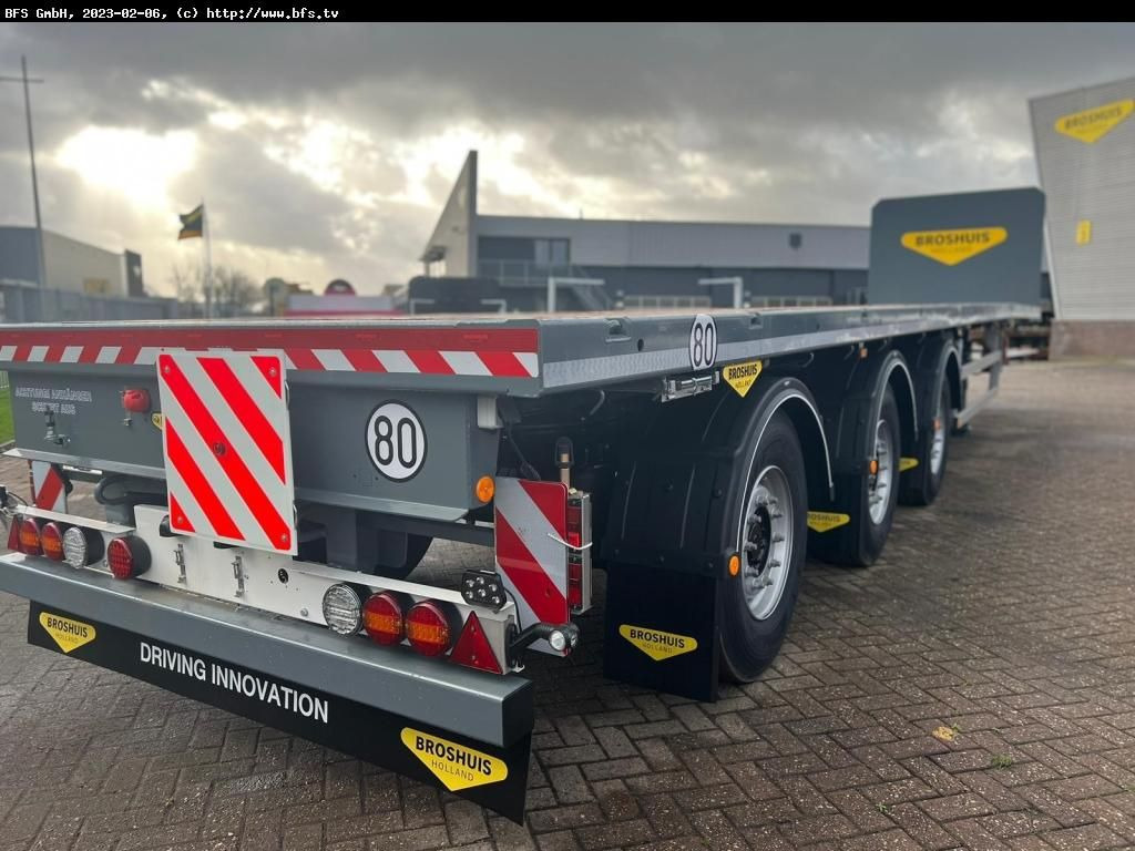 Broshuis Telesattel 1x ausziehbar 3-Achs Telesattel Leich - Semirremolque plataforma/ Caja abierta: foto 1 Broshuis Telesattel 1x ausziehbar 3-Achs Telesattel Leich - Semirremolque plataforma/ Caja abierta: foto 1