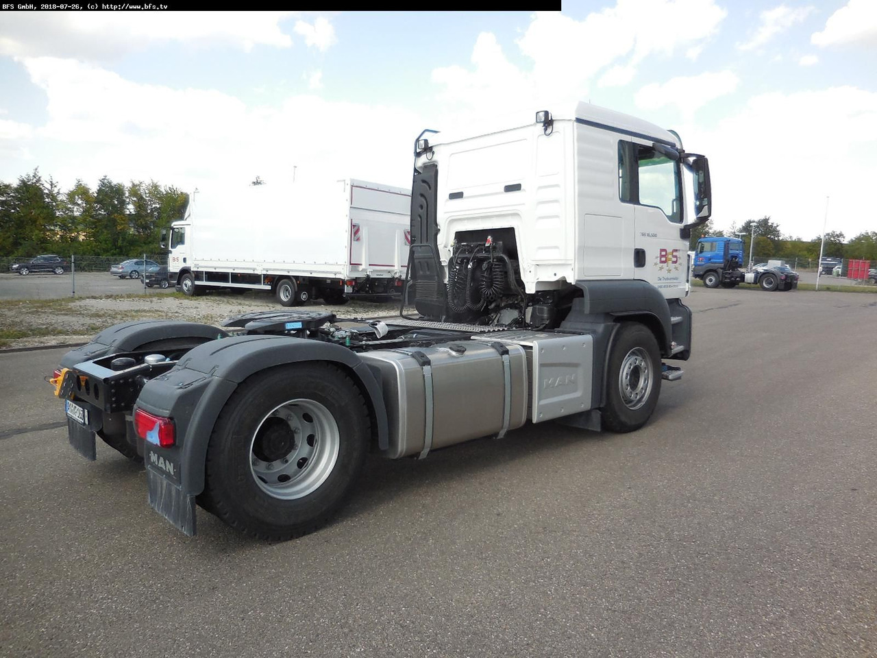 MAN TGS 18.500 4x2 BL Kipphydraulik - Cabeza tractora: foto 2 MAN TGS 18.500 4x2 BL Kipphydraulik - Cabeza tractora: foto 2