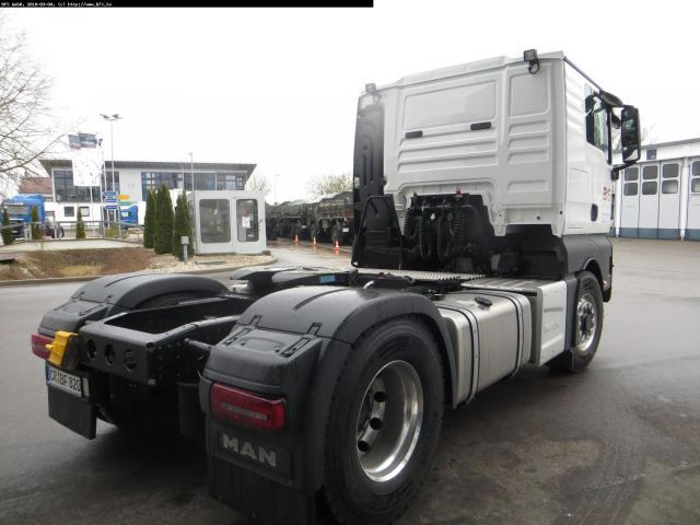 MAN TGX 18.500 4x4H BLS Kipphydraulik MAN TGX 18.500 4x4H BLS Kipphydraulik - Cabeza tractora: foto 2 MAN TGX 18.500 4x4H BLS Kipphydraulik MAN TGX 18.500 4x4H BLS Kipphydraulik - Cabeza tractora: foto 2