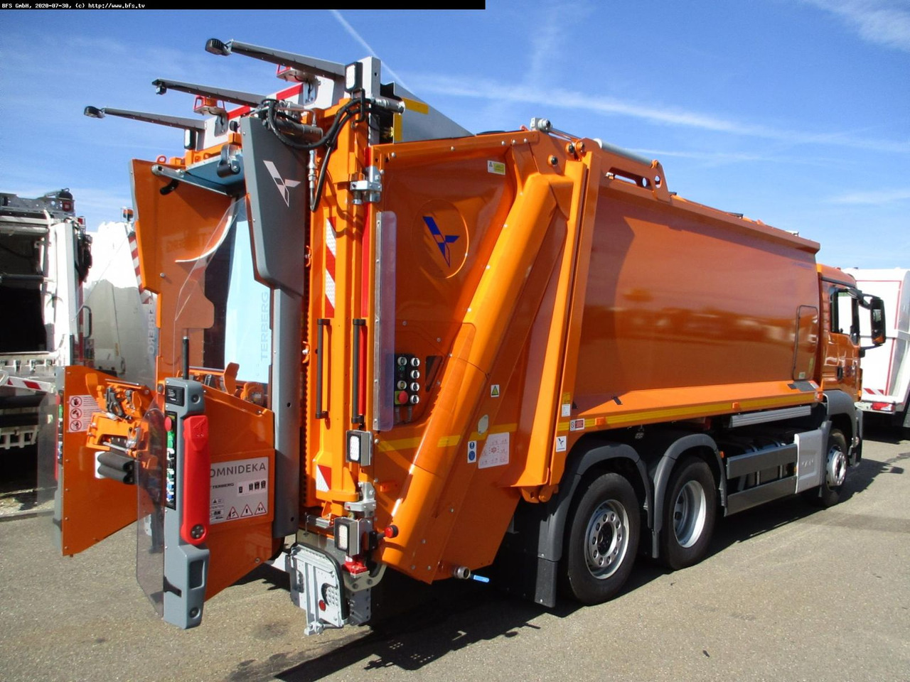 MAN TGS 28.320 6x2-4 BL HS HL Olympus 23 - Omni-DEKA - Camión de basura: foto 3 MAN TGS 28.320 6x2-4 BL HS HL Olympus 23 - Omni-DEKA - Camión de basura: foto 3