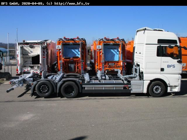 MAN TGX 26.510 6x2-2 LL Multiwechsler - Camión portacontenedore/ Intercambiable: foto 2 MAN TGX 26.510 6x2-2 LL Multiwechsler - Camión portacontenedore/ Intercambiable: foto 2